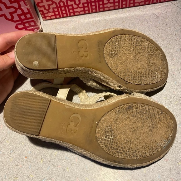 Little girls size 1 wedge sandals - Picture 4 of 11